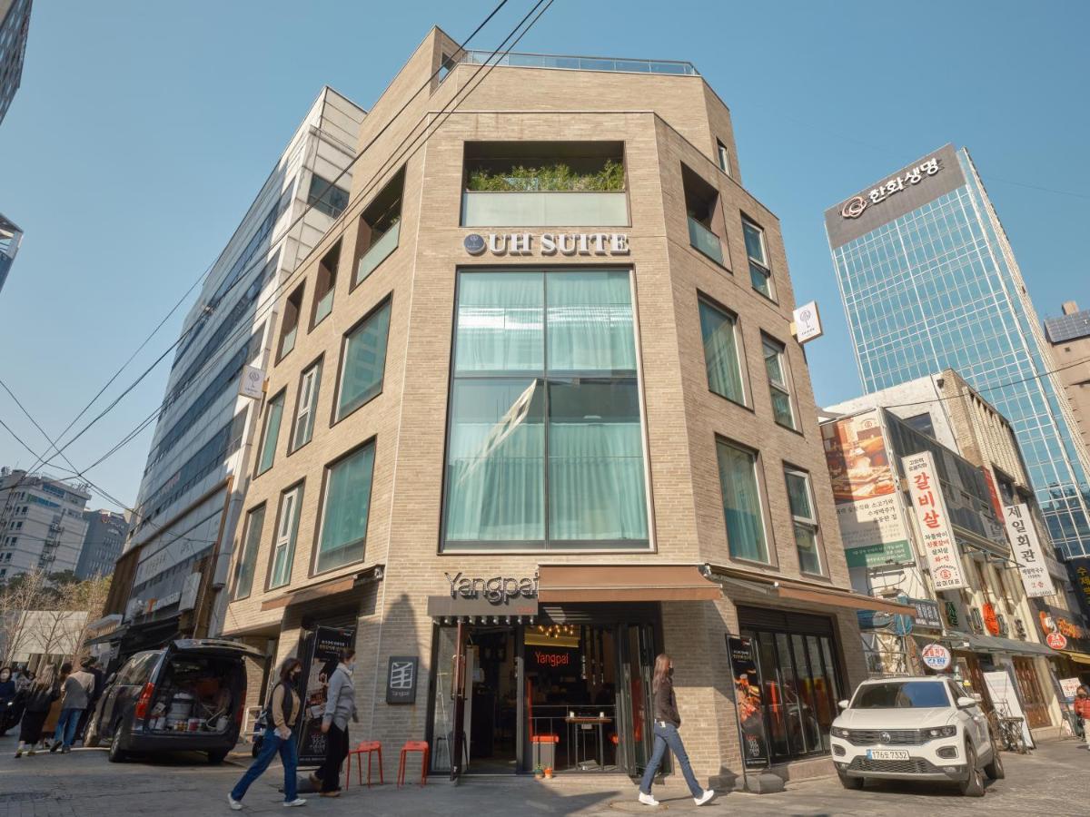 Uh Square Hotel