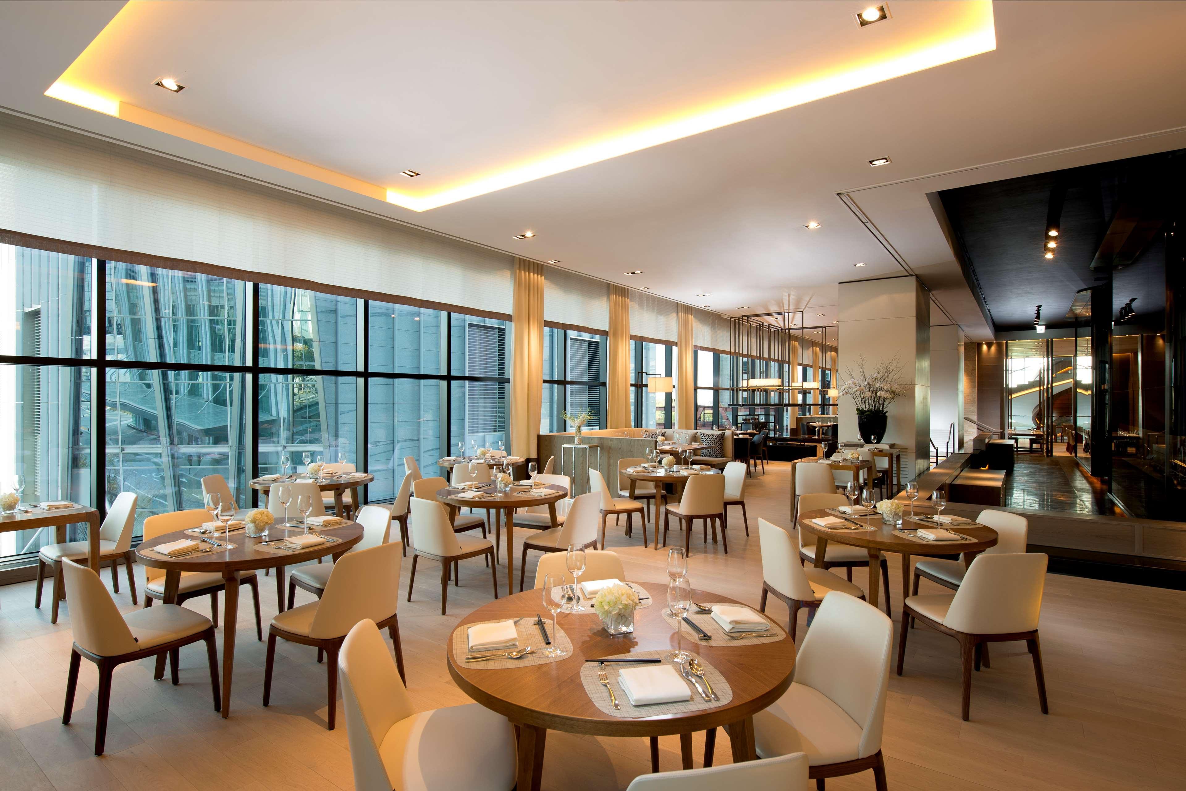 Conrad 5* Seul