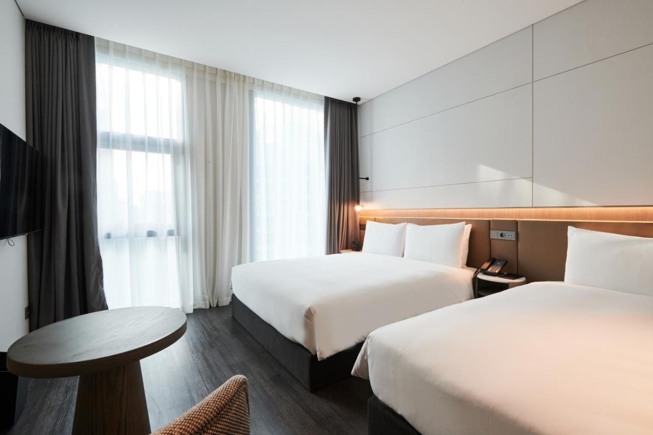 Nine Tree Premier Rokaus Hotel Seoul Yongsan 4* Seul