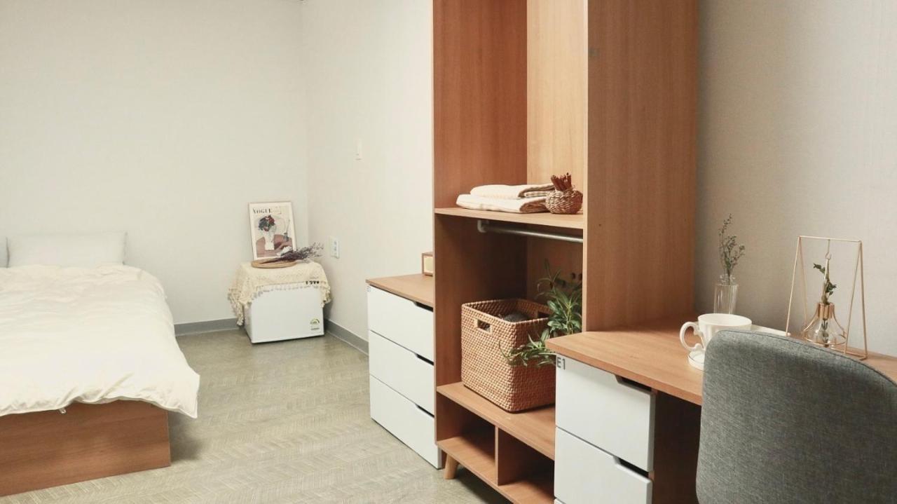White Story Hostel