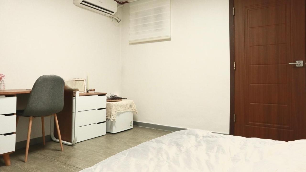 White Story Hostel