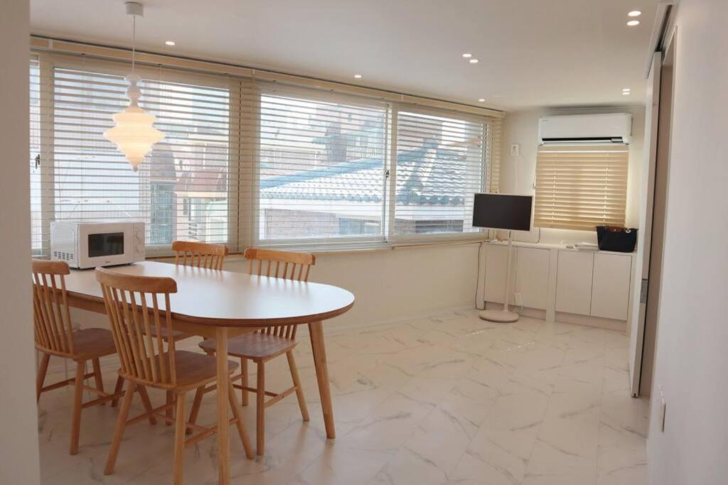 Bridgestar001 Gangnam Sinsa Station Garosugil 6 Guests Apartamento