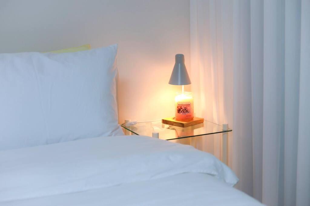 Rumah percutian Modern And Comfy House/ Hongik St. Exit 2 10min *