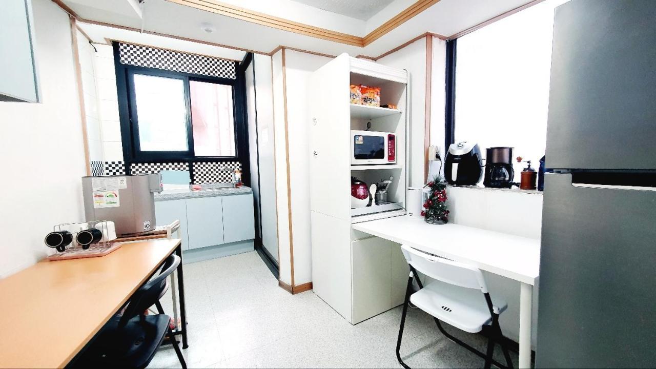 Cony House *