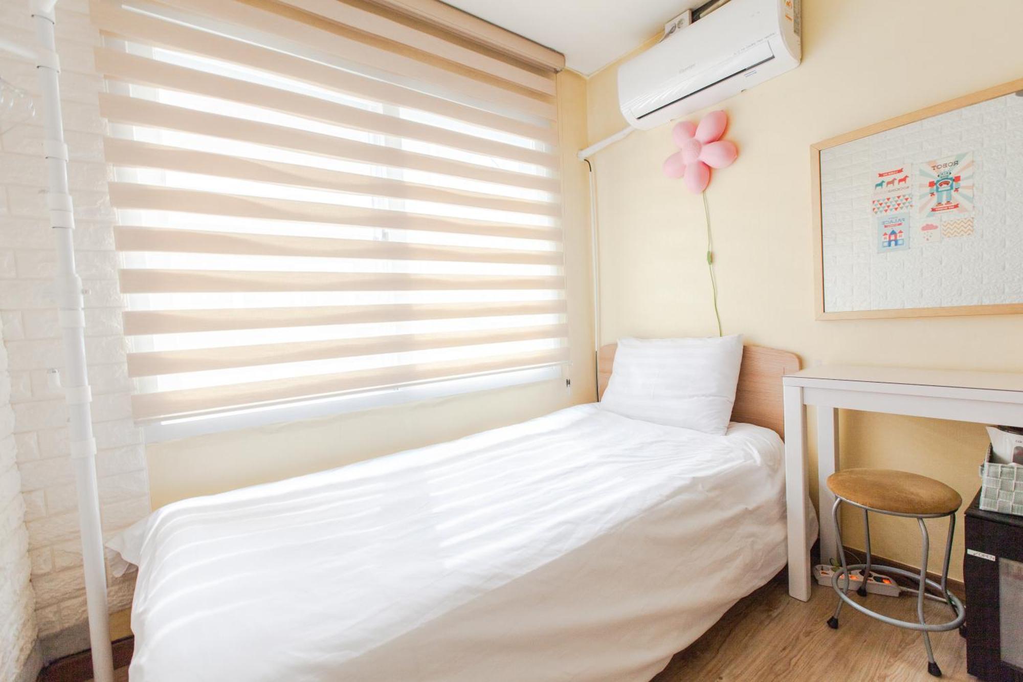 Guest house Hongdae Style 2*