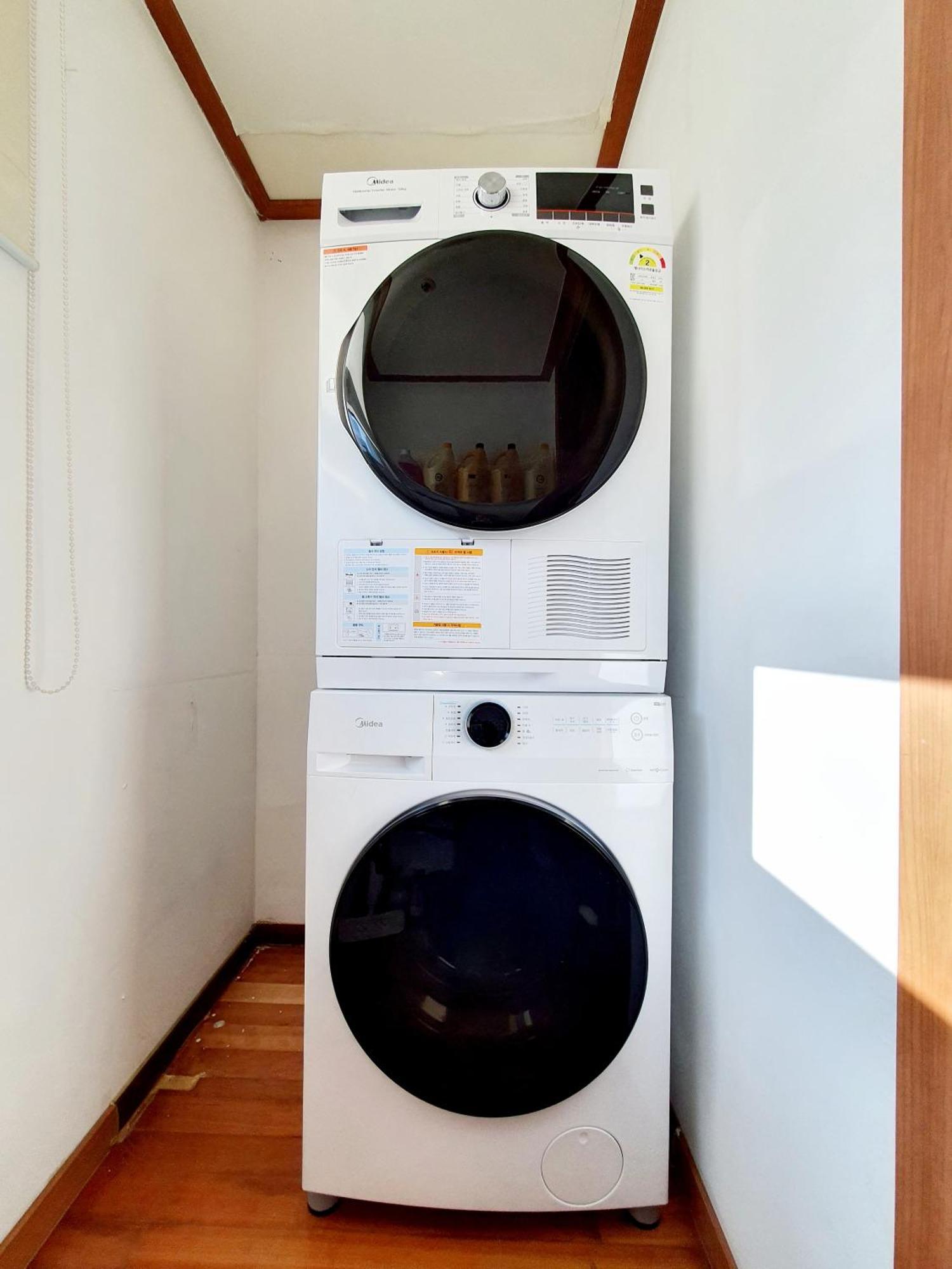 Sj Tailored Service Near Station Apartment Seoul