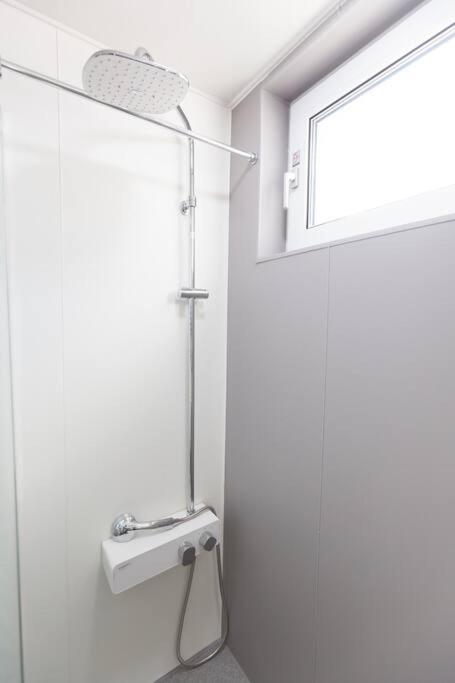 Apartment 3r+2baths/ Ewha / Sogang / Near Shinchon & Hongdae Seoul
