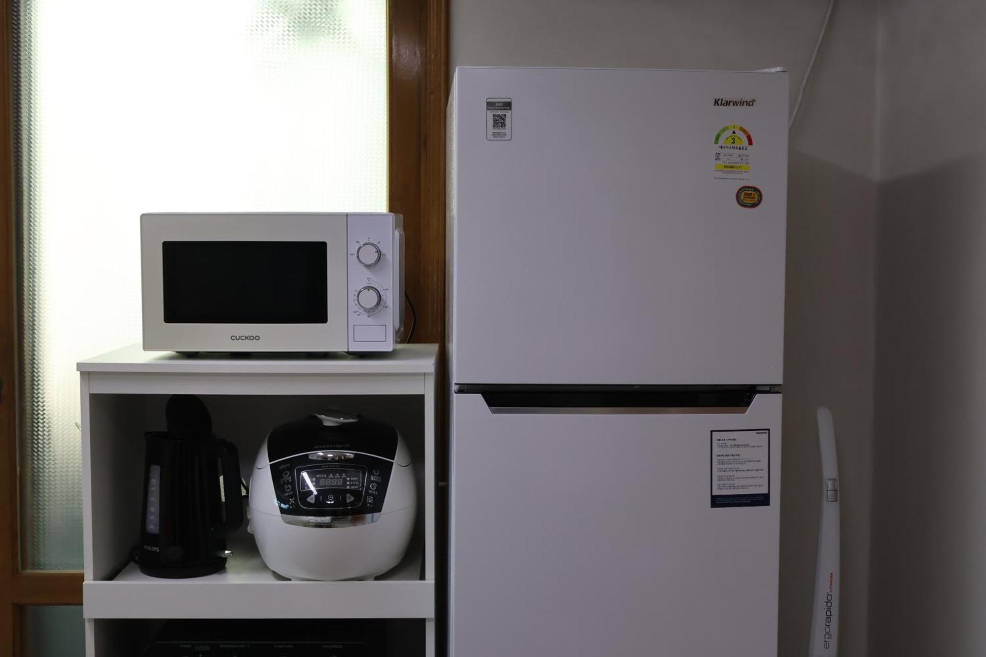 Clover Stay, 2br,1ba,mapo, Free-wifi, Apartment