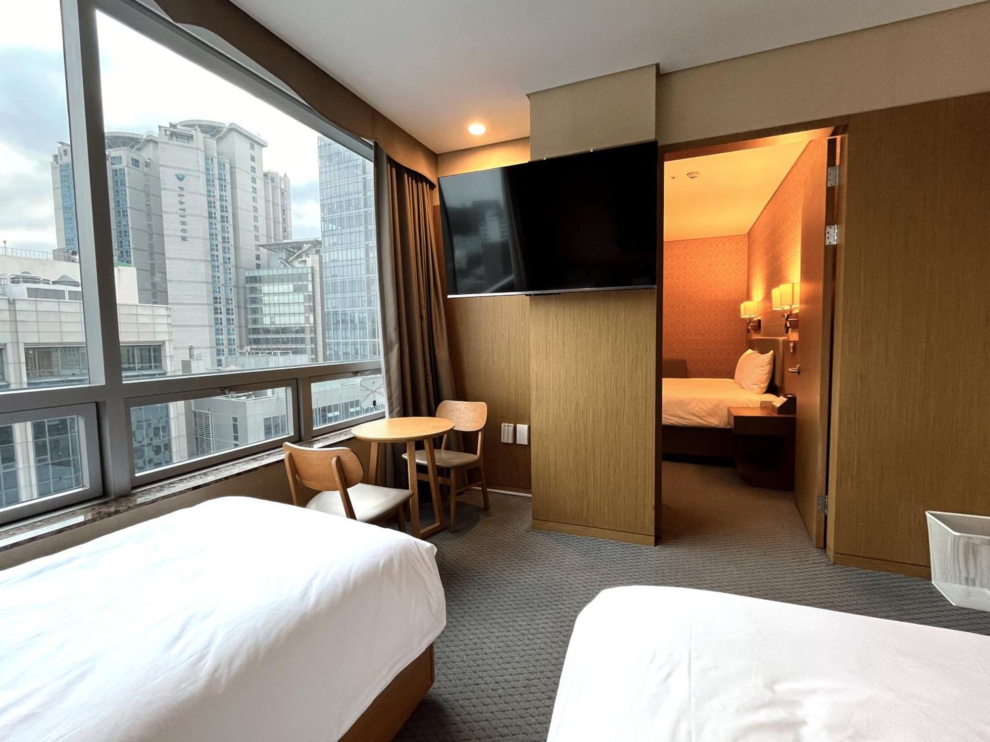 Mohenic Myeongdong Hotel 3*