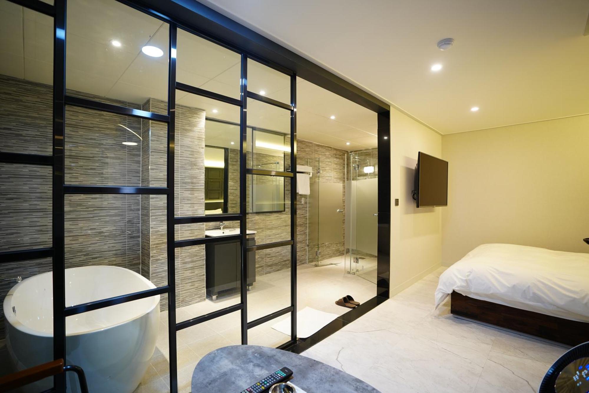 Hotel Dongdaemun Saturn 3*