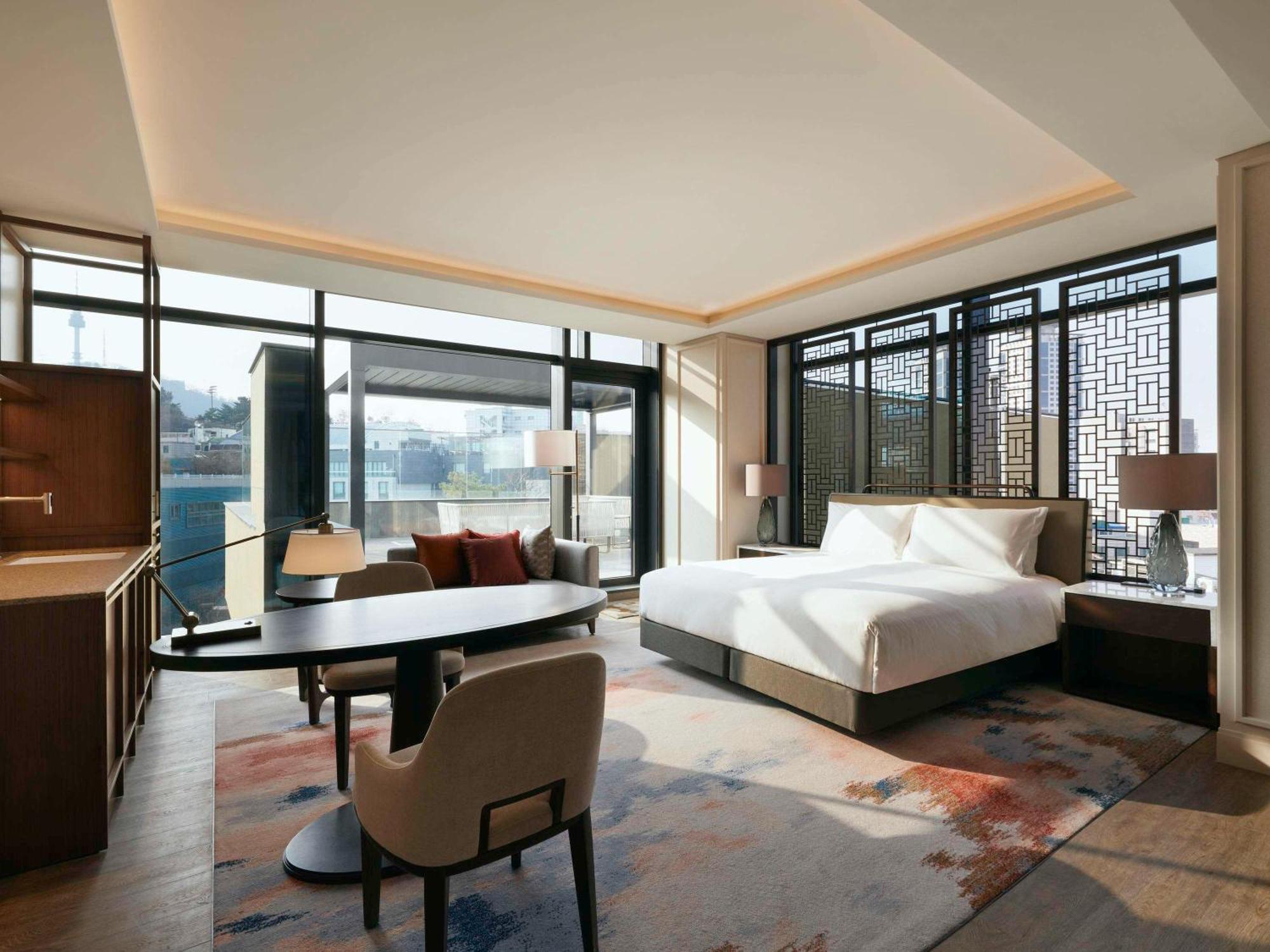 The Ambassador - A Pullman Hotel 5*