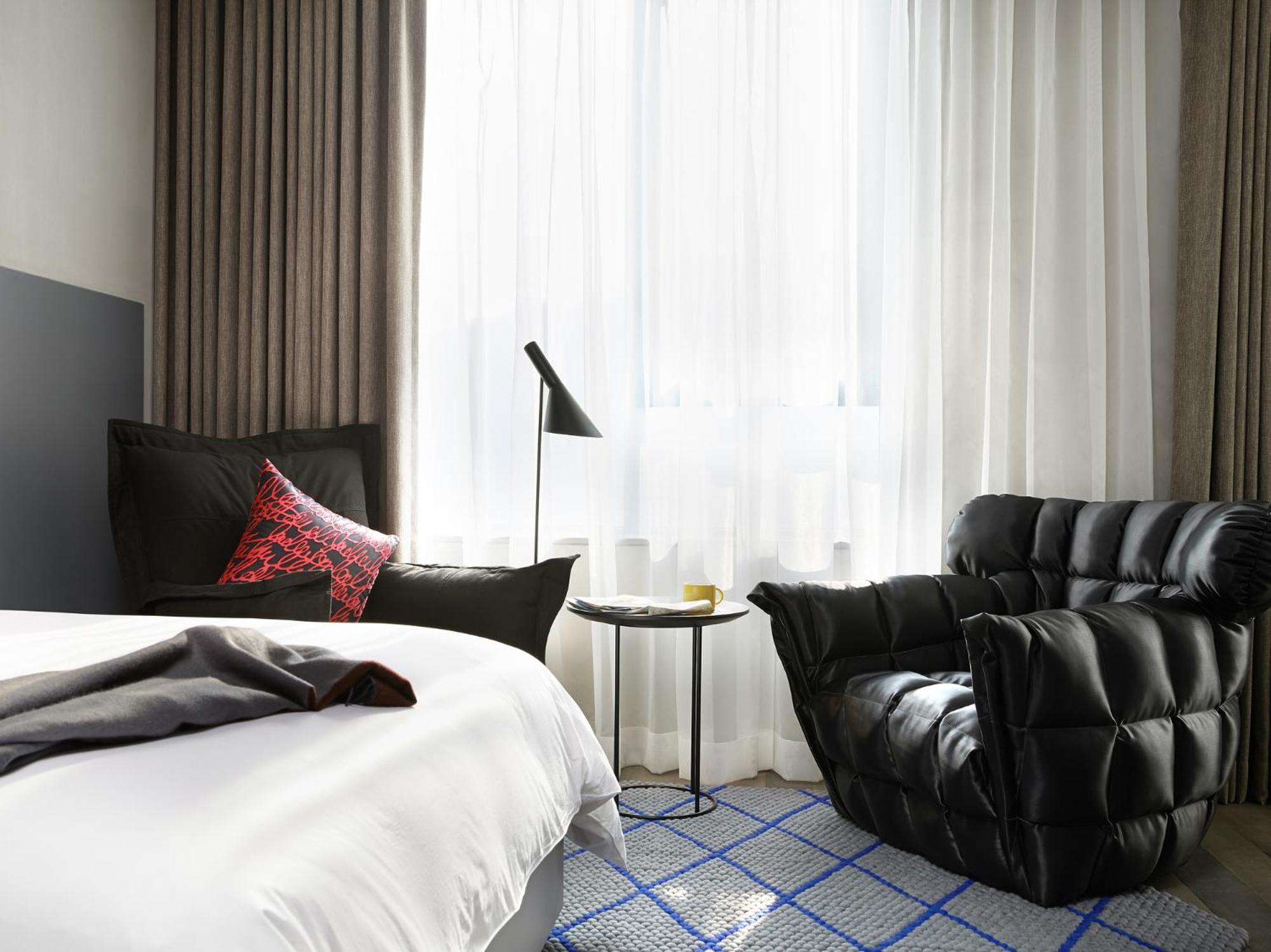 Hotel L7 Myeongdong By Lotte 4*