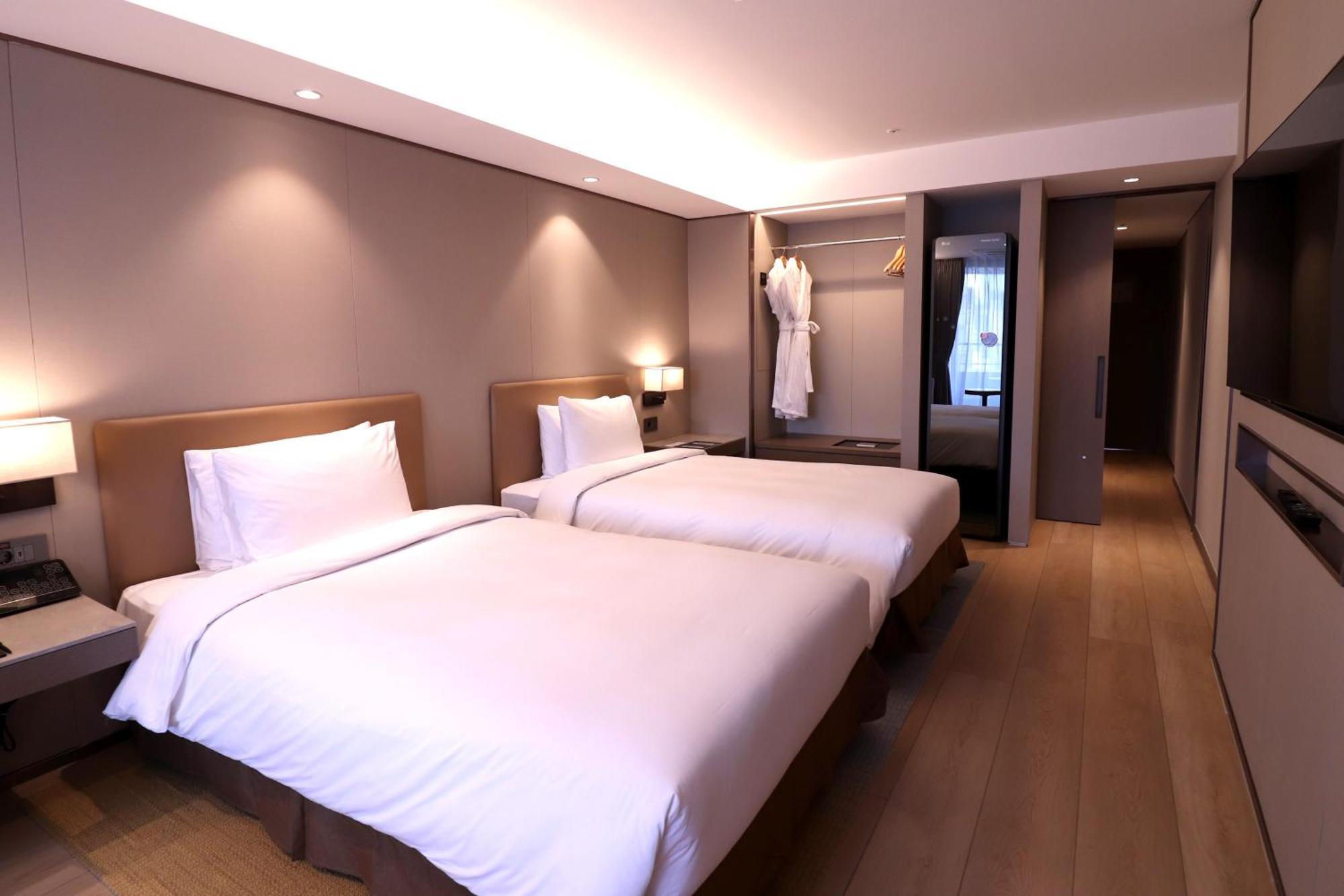 Pj Myeongdong Hotel Seoul