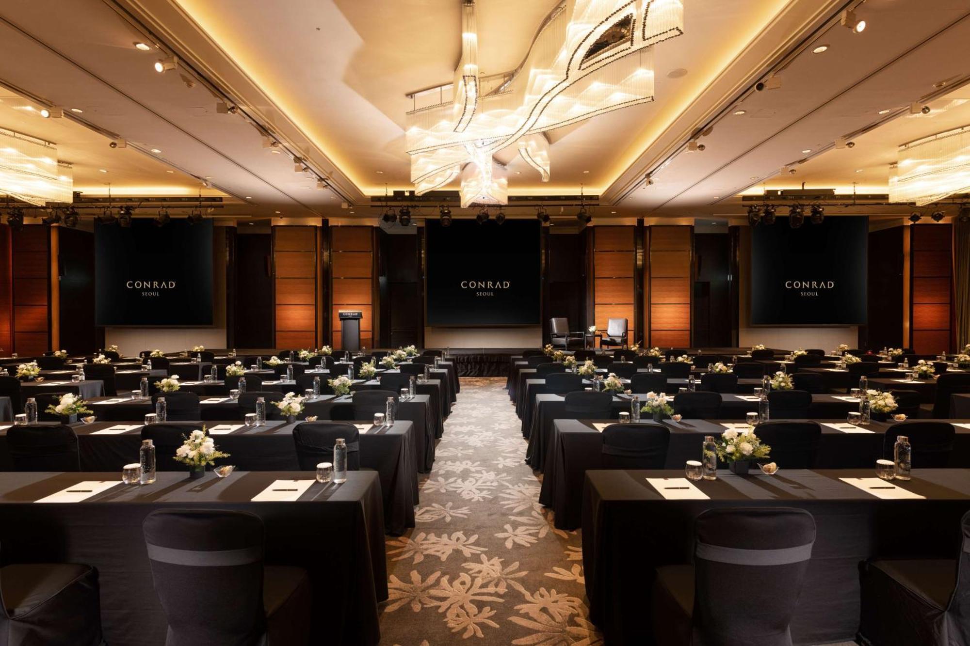 Conrad 5*