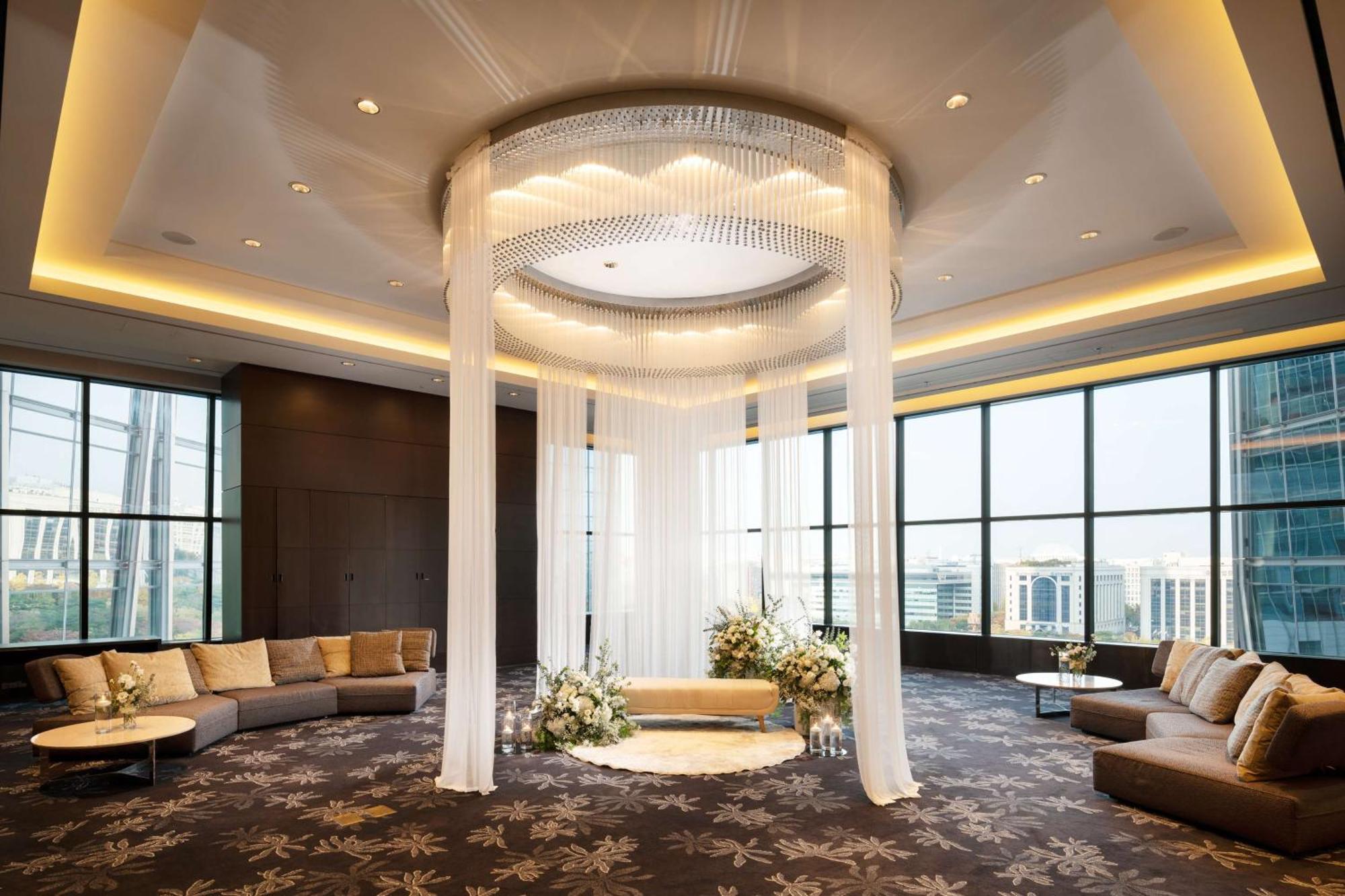 Hotel Conrad 5*