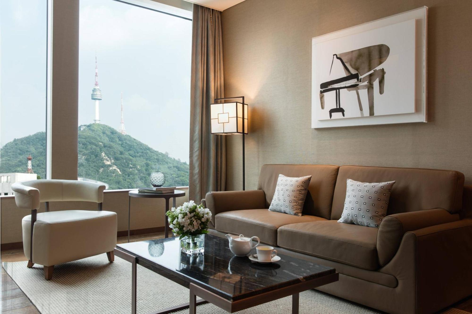 Courtyard By Marriott Namdaemun Hotel