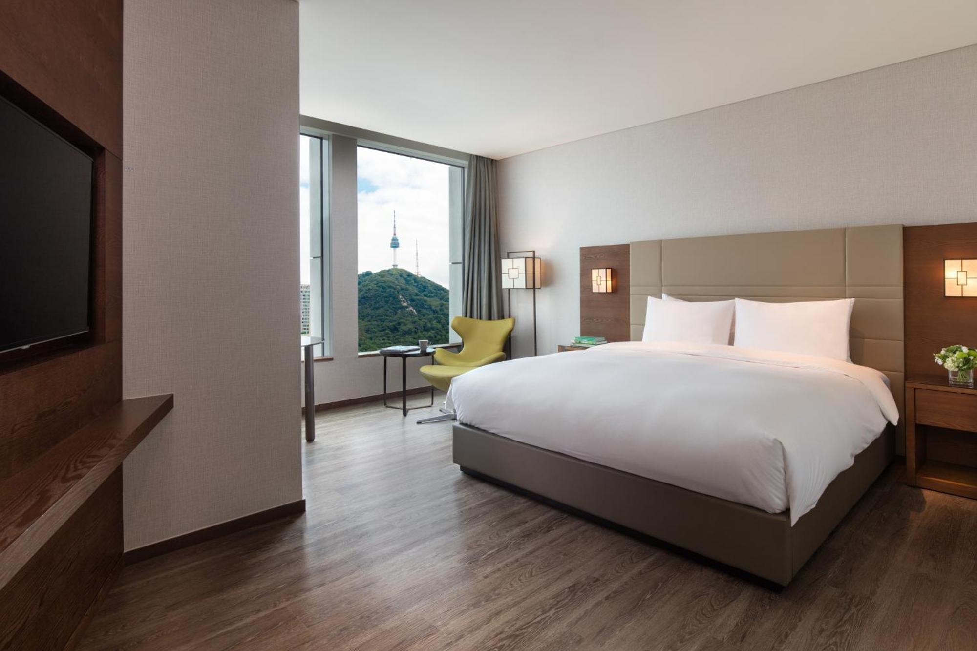 Courtyard By Marriott Namdaemun Hotel