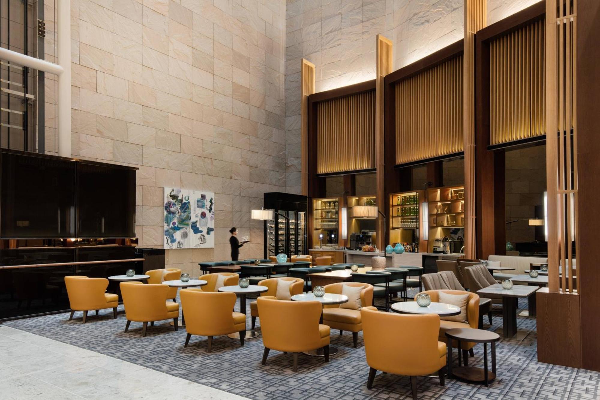 Hotel Courtyard By Marriott Namdaemun 4*