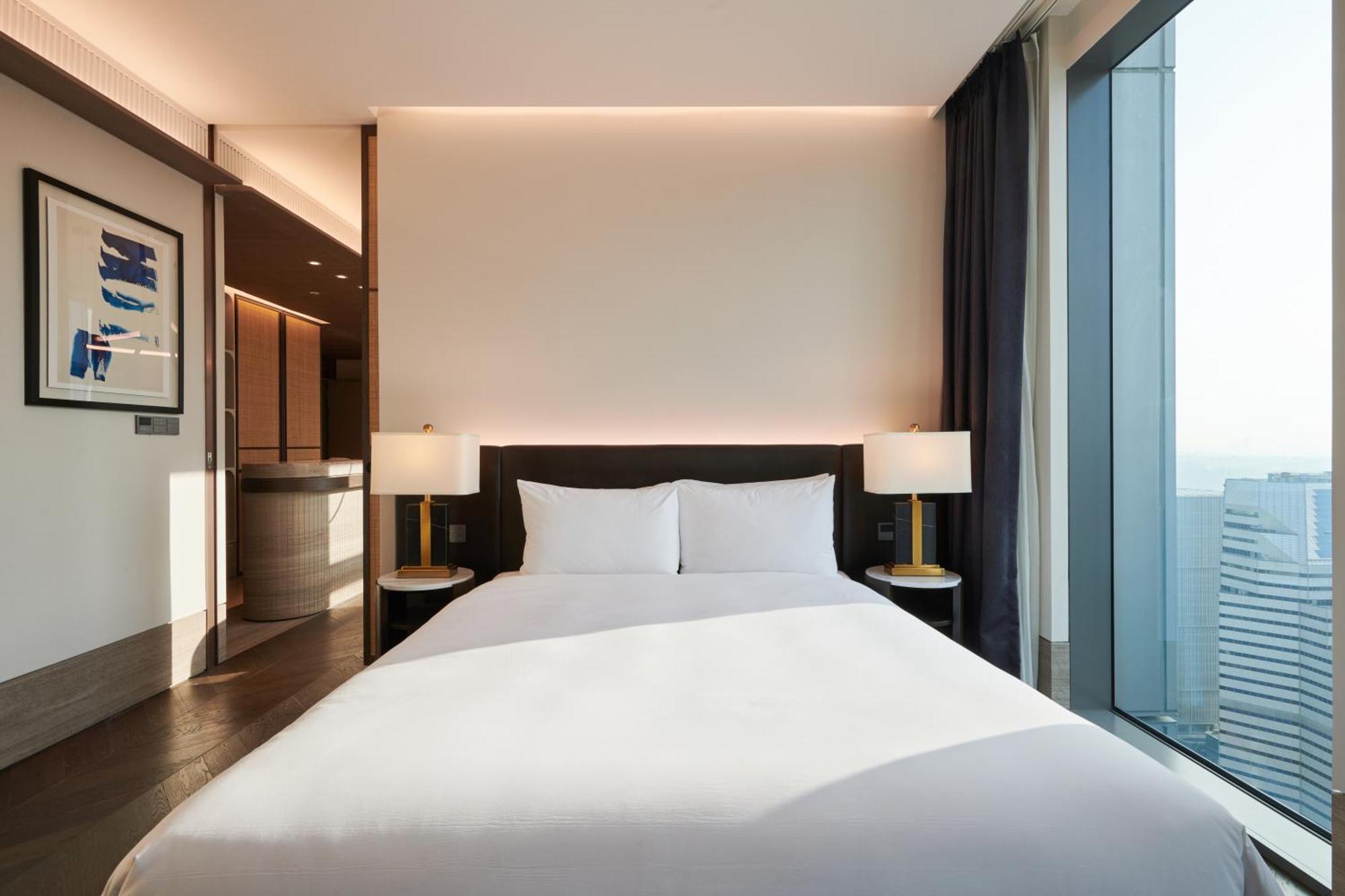 Nine Tree Premier Rokaus Hotel Seoul Yongsan 4*