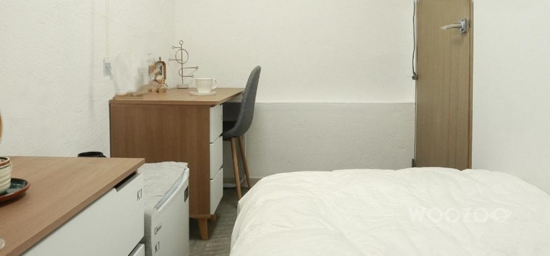White Story Hostel
