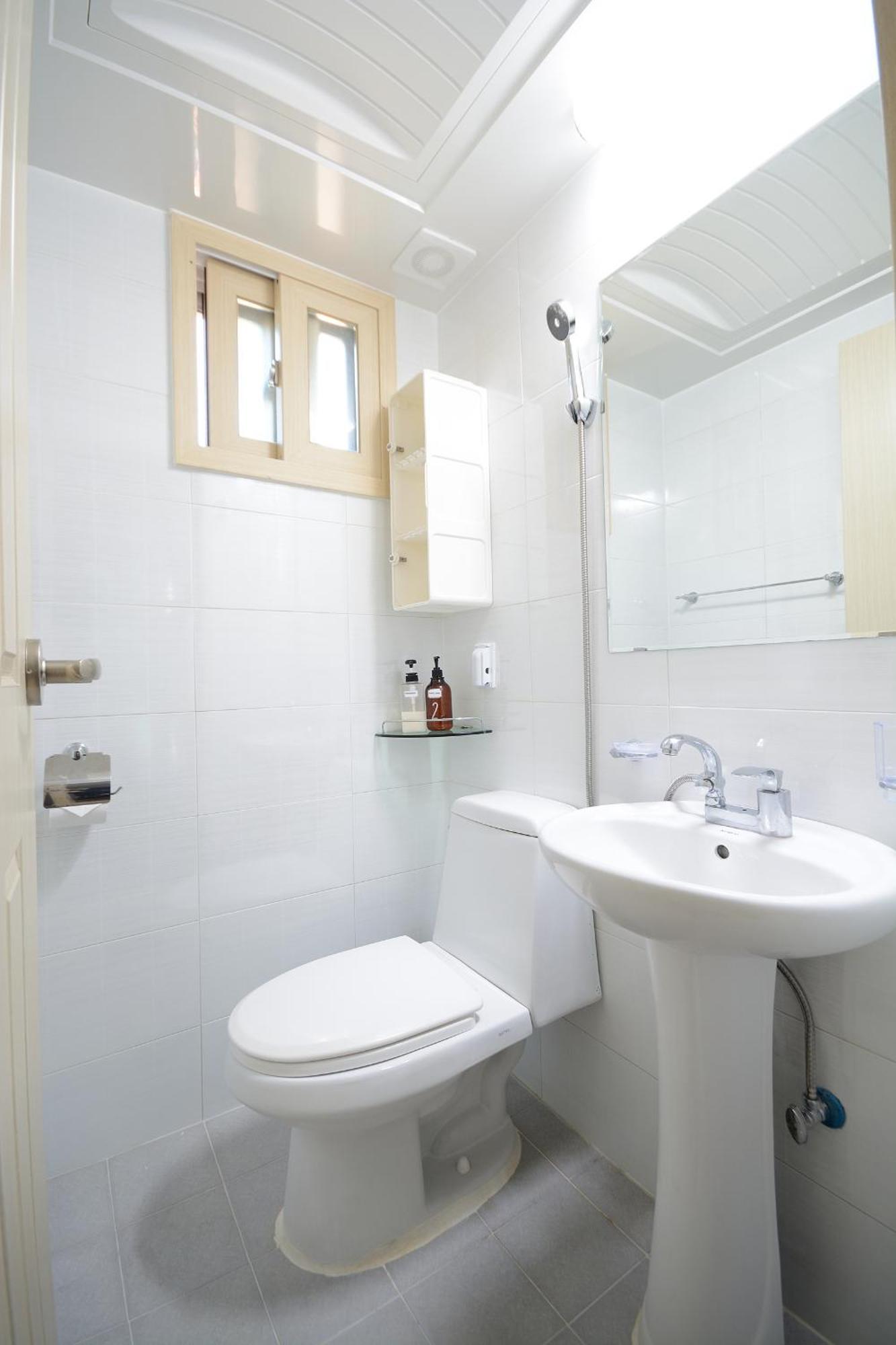 Sunnyhill Hongdae Guest house 2*