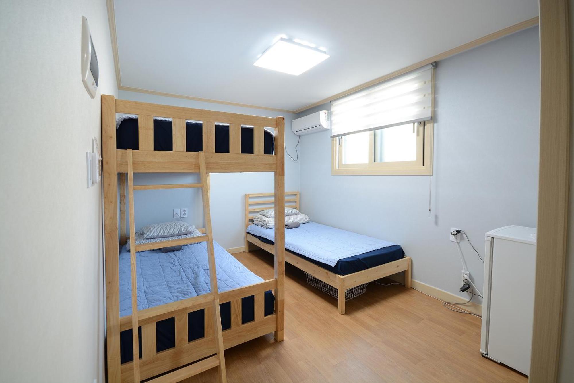 Sunnyhill Hongdae Guest house 2*
