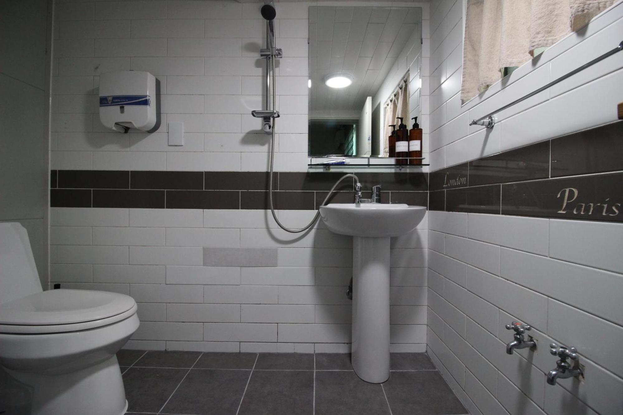 Guest house Bunk Hongdae Seoul