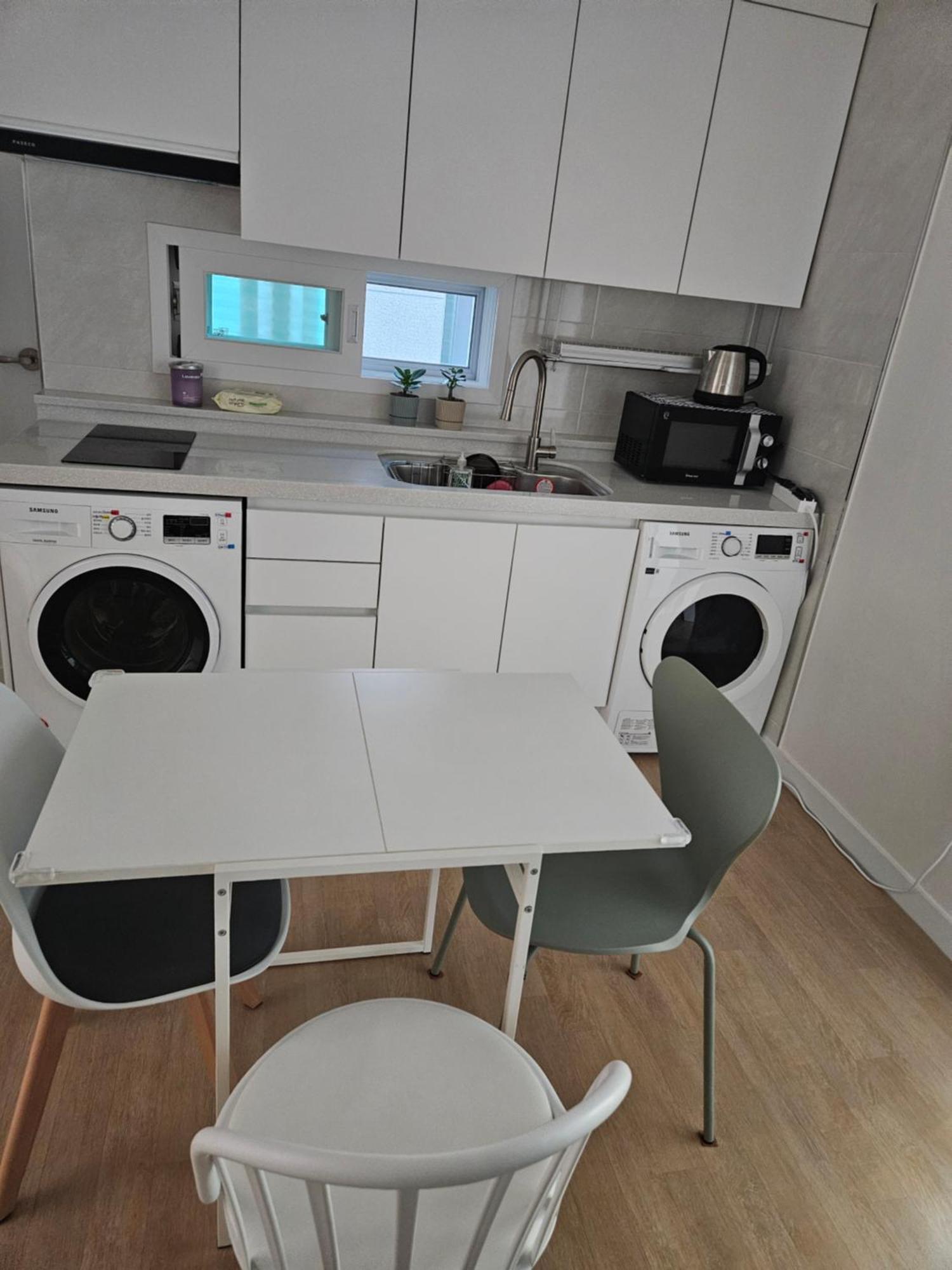 Hongdae Ssuny House Guest house Seoul