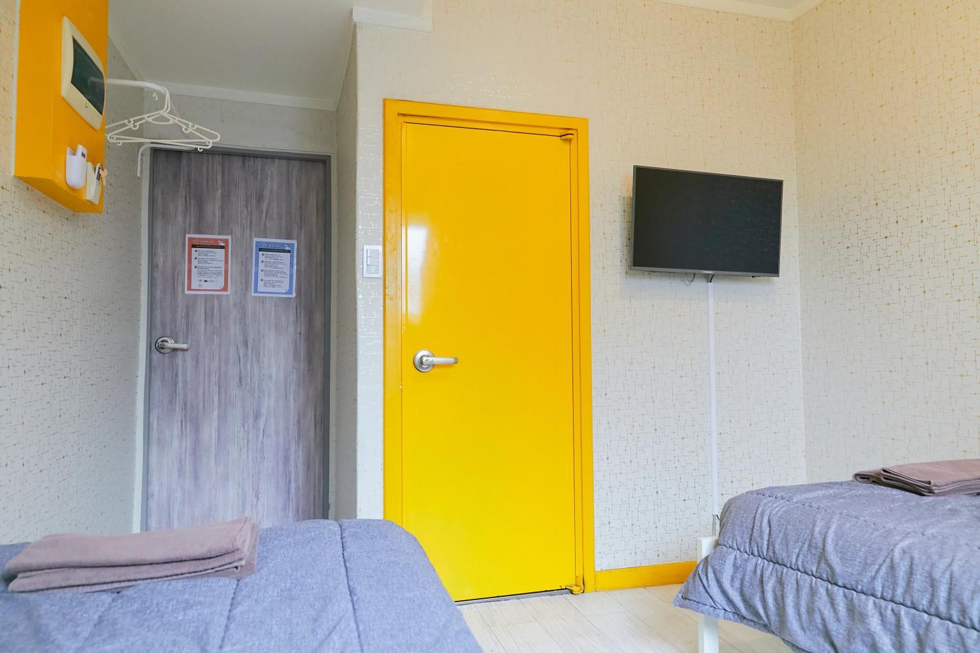 Hostel Travelers A Korea *