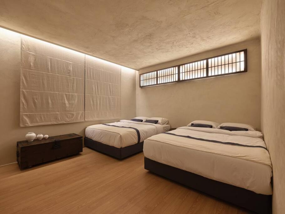 Traditional Meets Modern In Our Unique Hanok * Seoul
