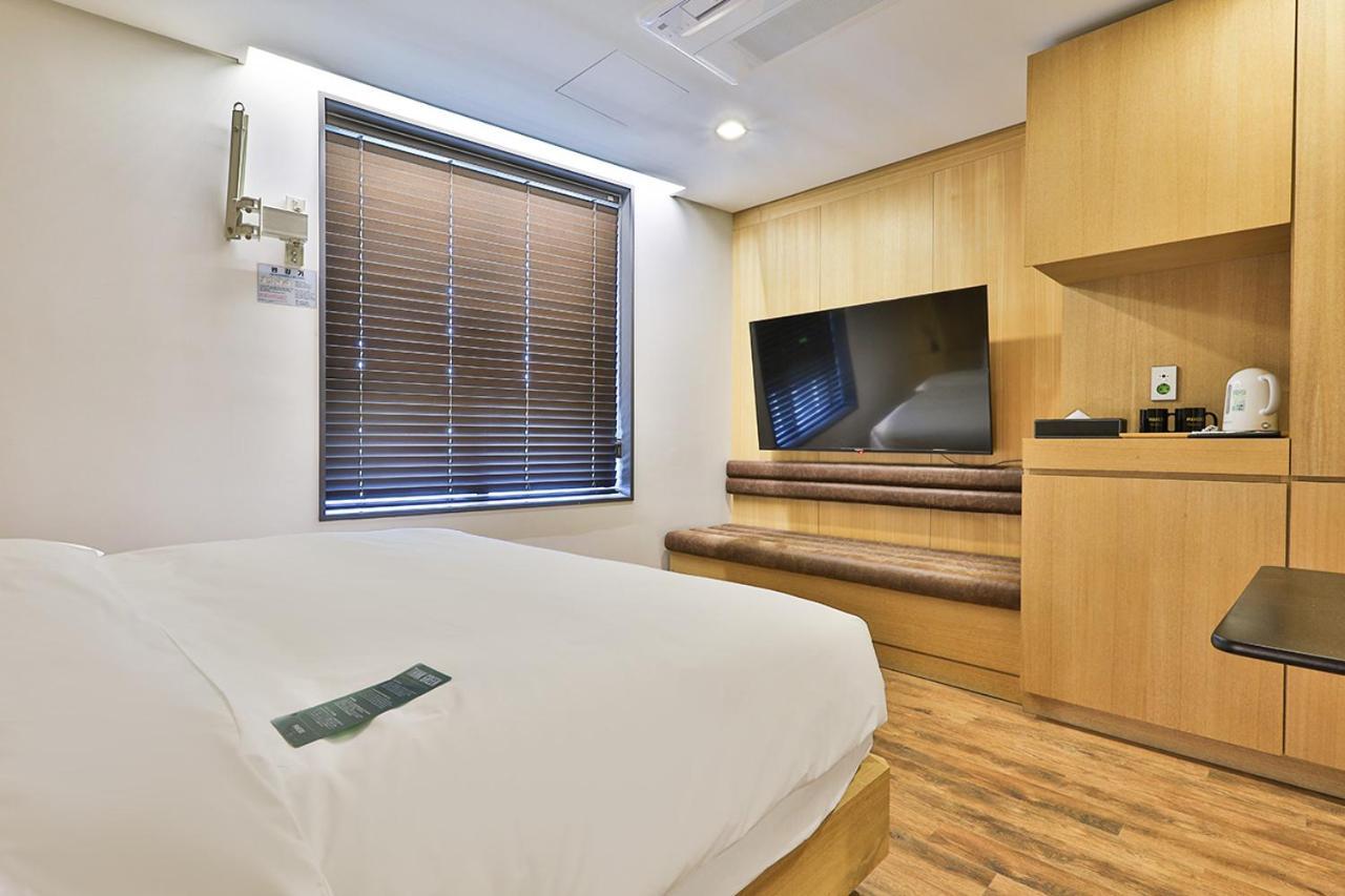 Hotel Jongro Makers X Pretty Seoul