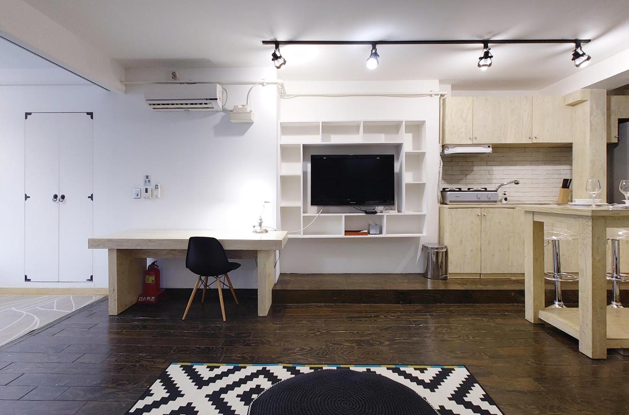 Loft - Sla 7 Night Minimum Aparthotel Seoul
