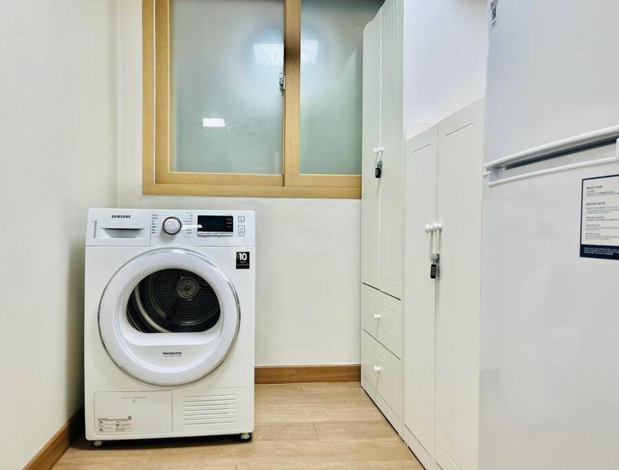 Apartment Snug J House *