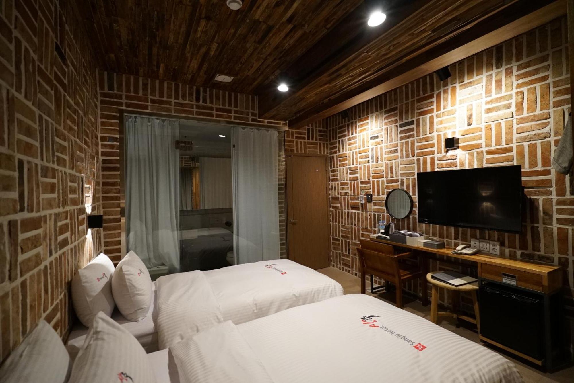 Hotel Sangju