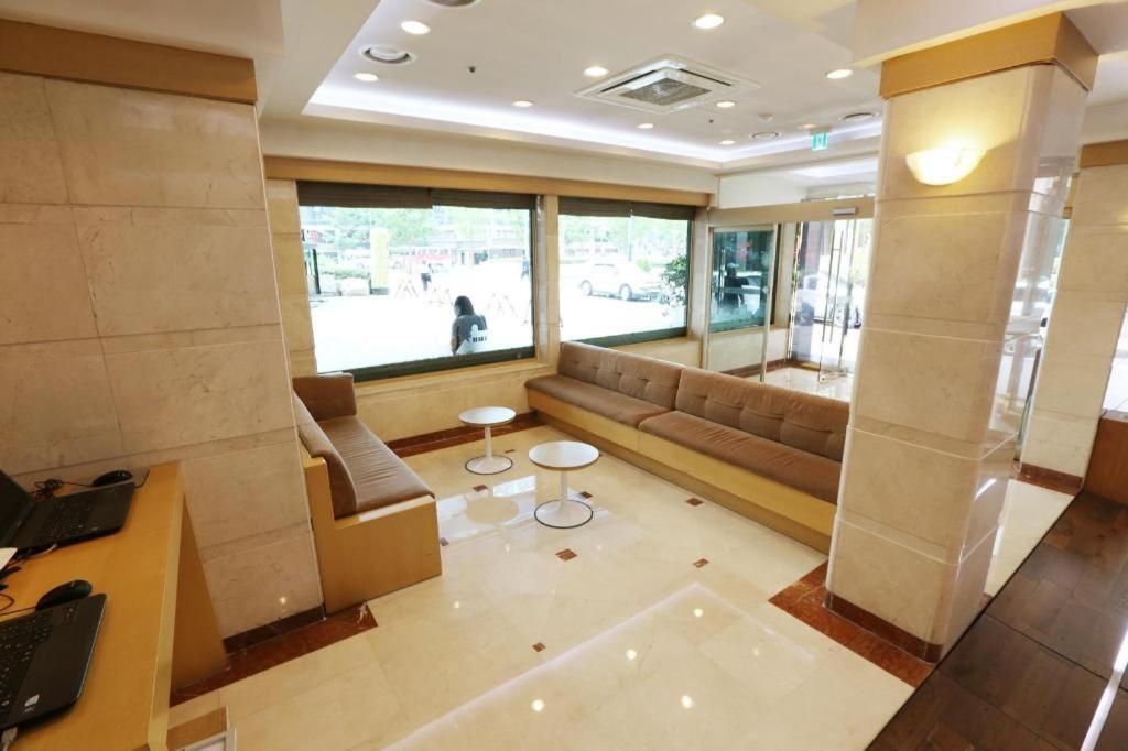 New Kukje Hotel 3*