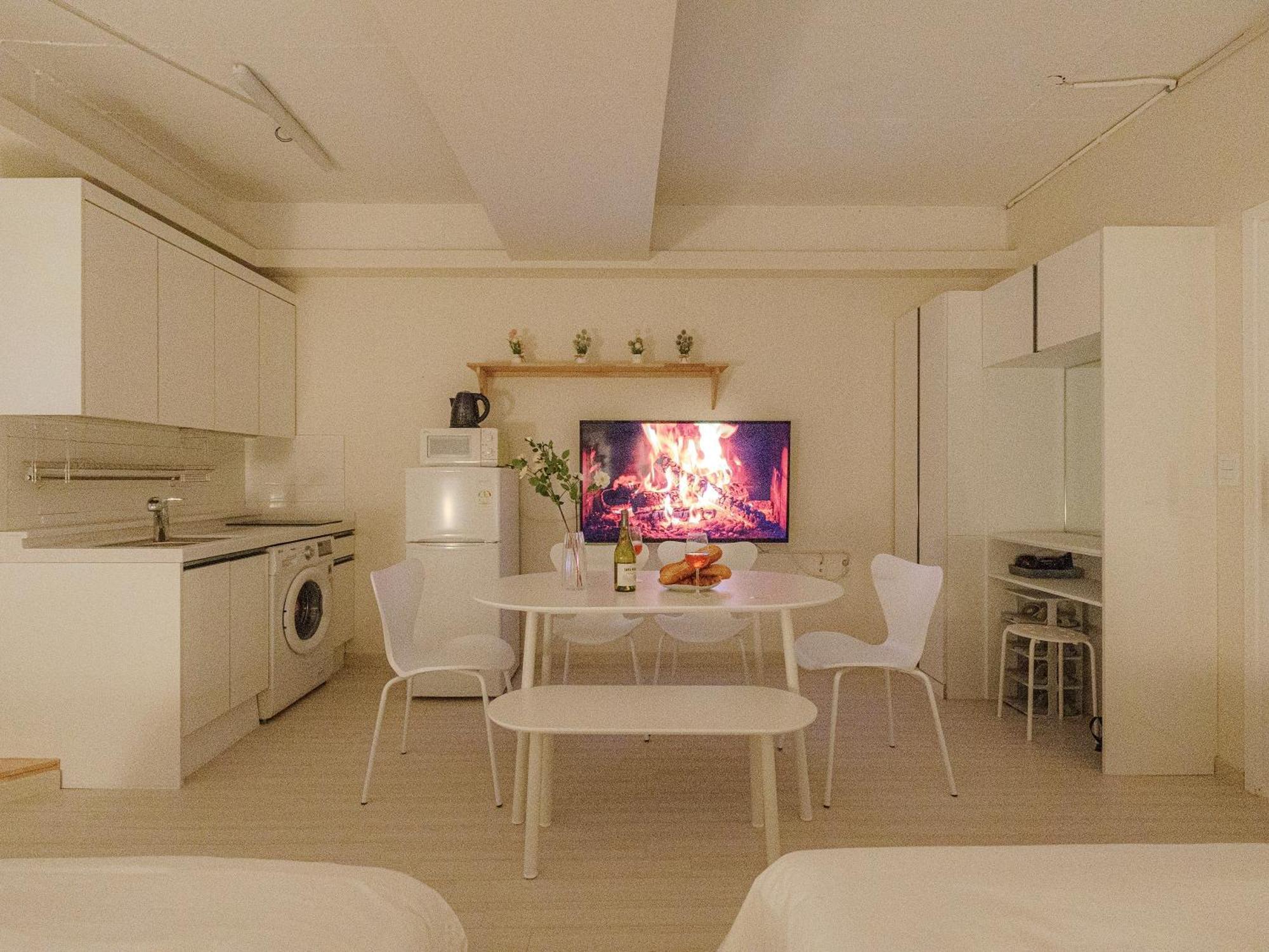 Dk House * Seoul