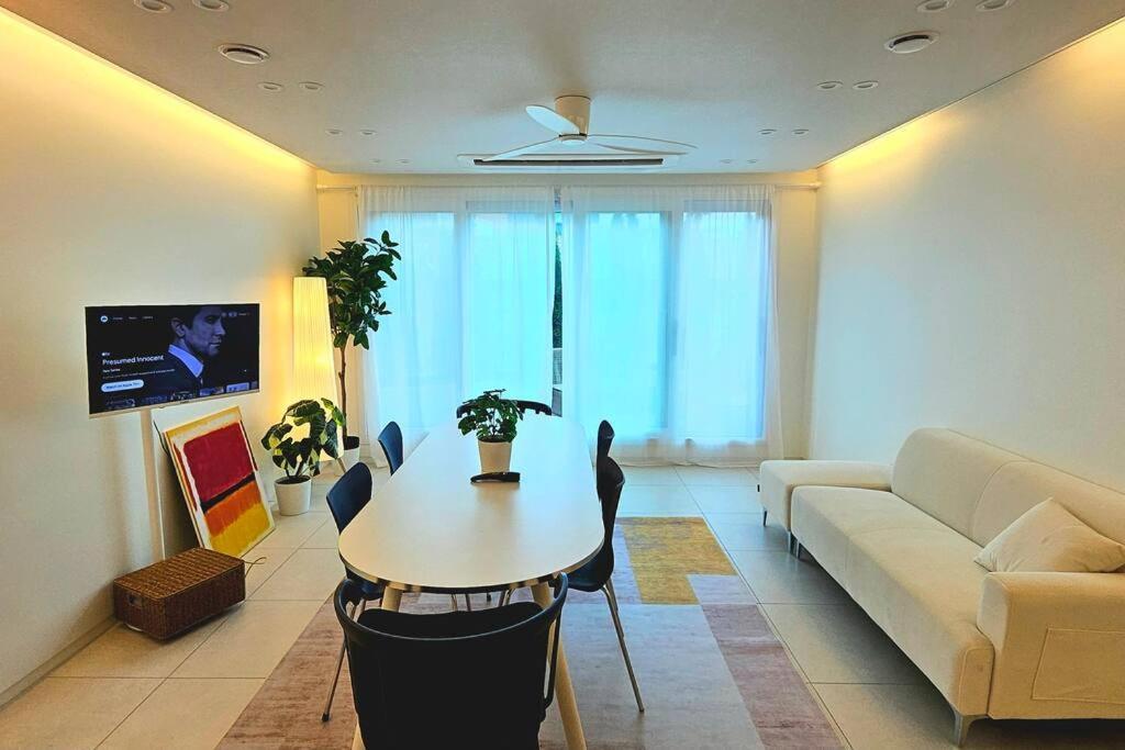 Itaewon Hills House Pangsapuri *