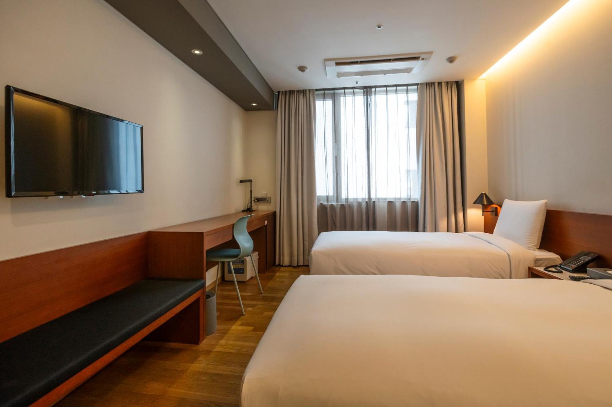 Hotel Shinshin Myeongdong