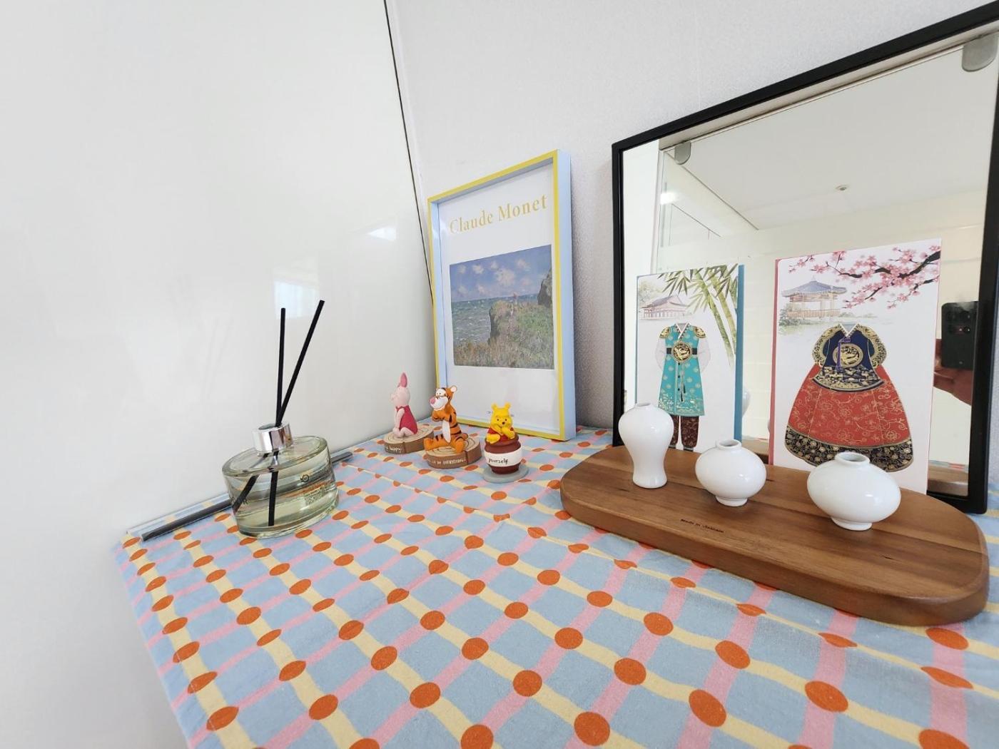 The Glory House Apartment Seoul