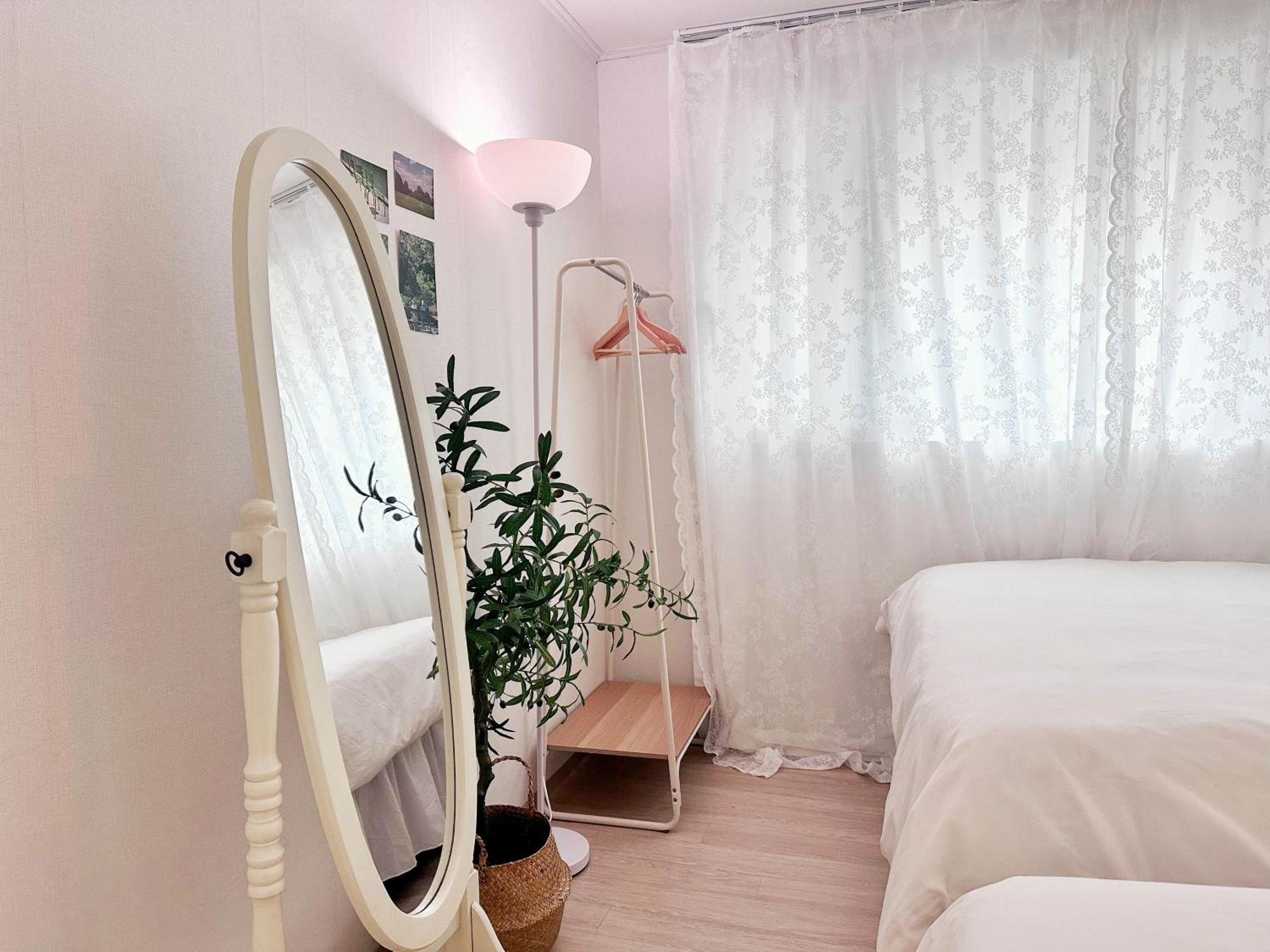 Apartment Sun&smile - 20min To Gangnam, 30mins To Hongdae, 2 Bedroom, Max 7pax *