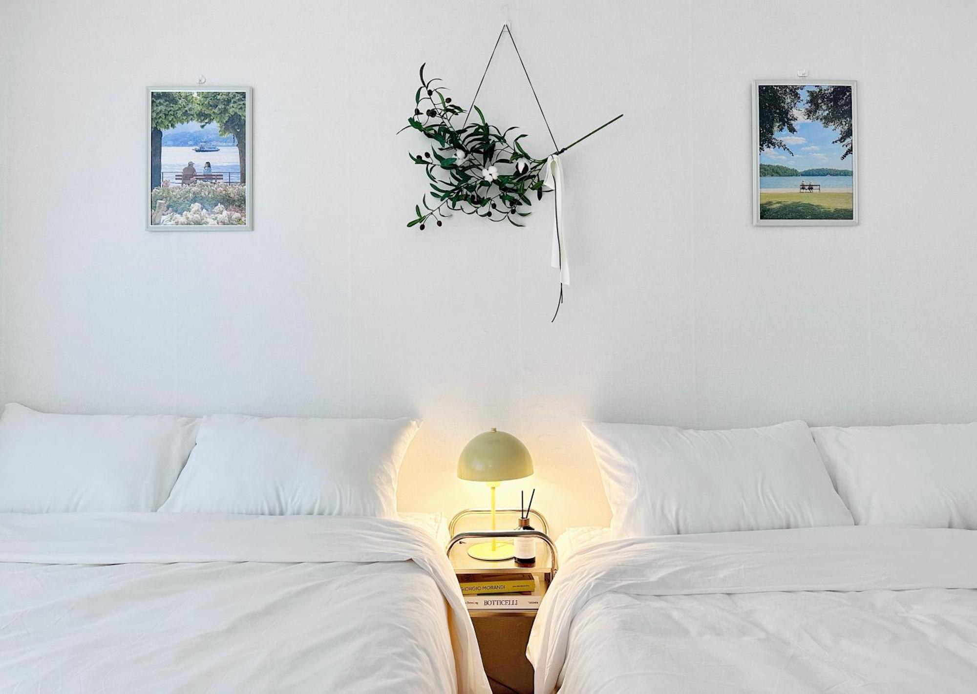 Sun&smile - 20min To Gangnam, 30mins To Hongdae, 2 Bedroom, Max 7pax Apartment Seoul