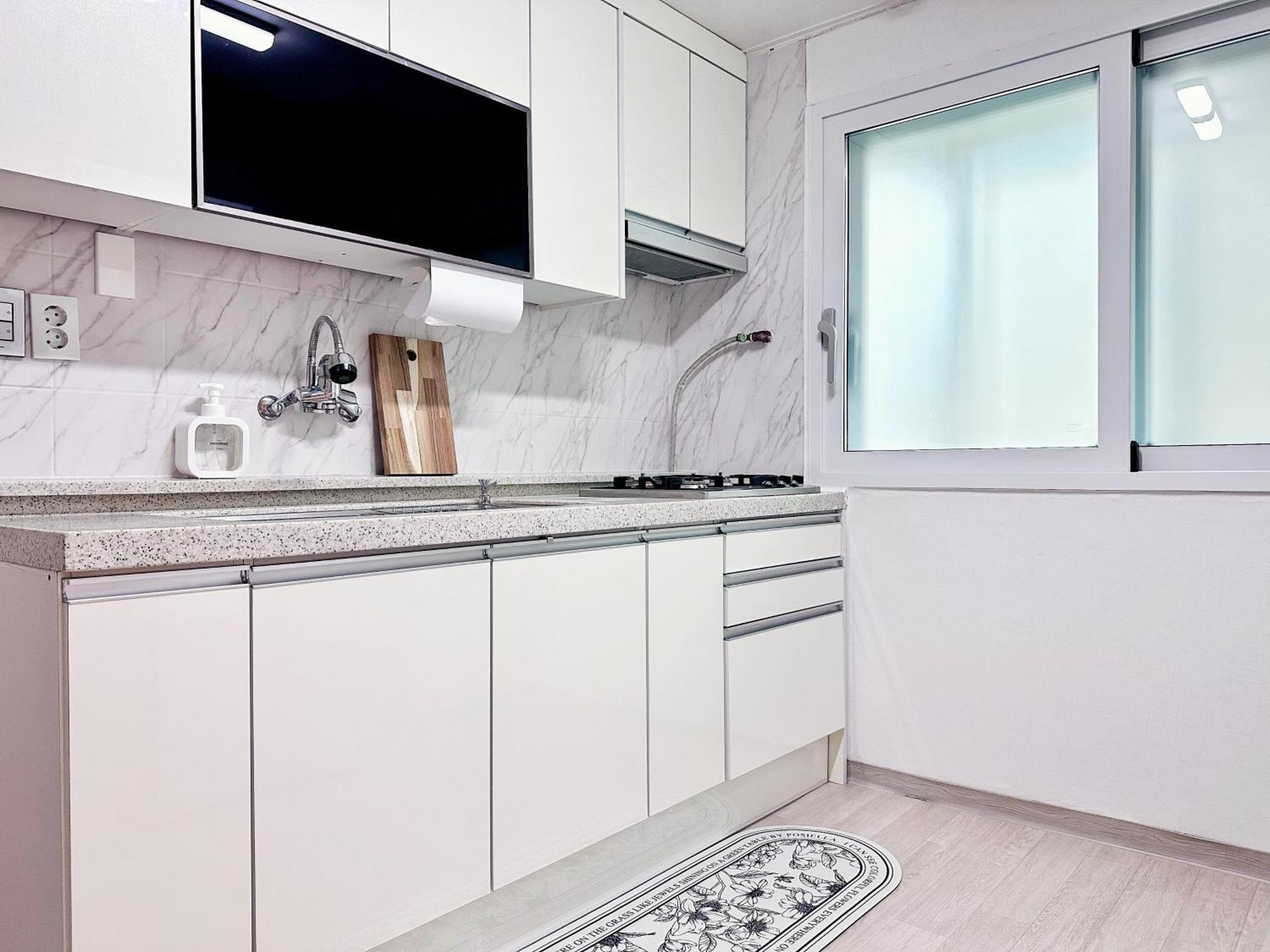 Sun&smile - 20min To Gangnam, 30mins To Hongdae, 2 Bedroom, Max 7pax * Seoul