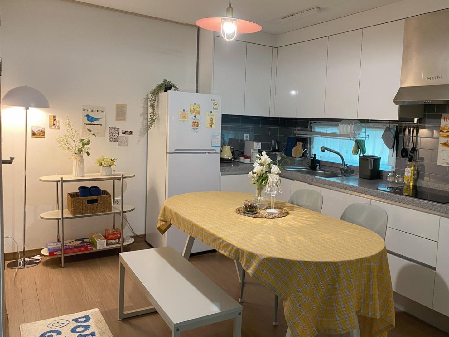 Thecomma Apartment *
