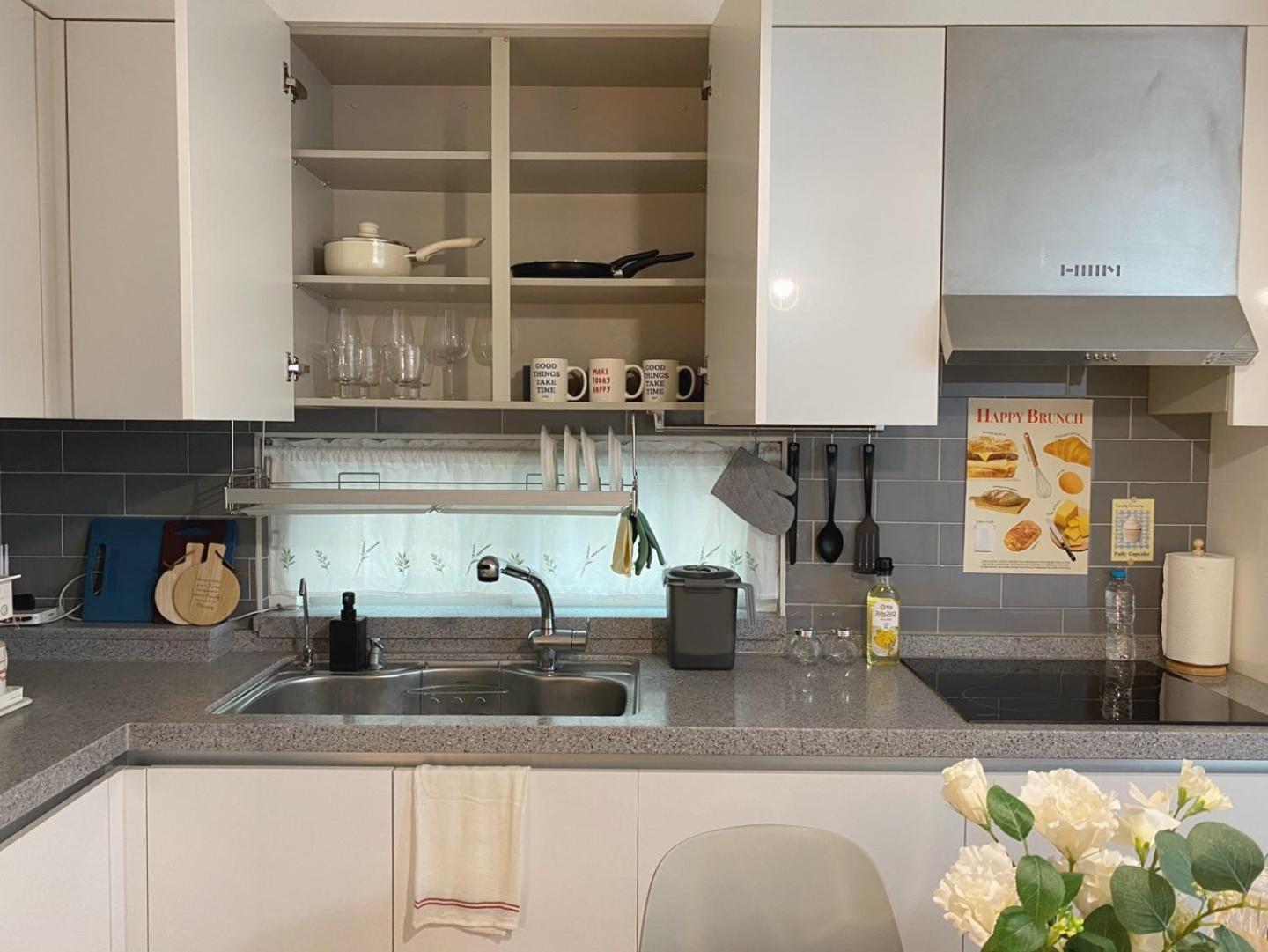 Thecomma Apartment *