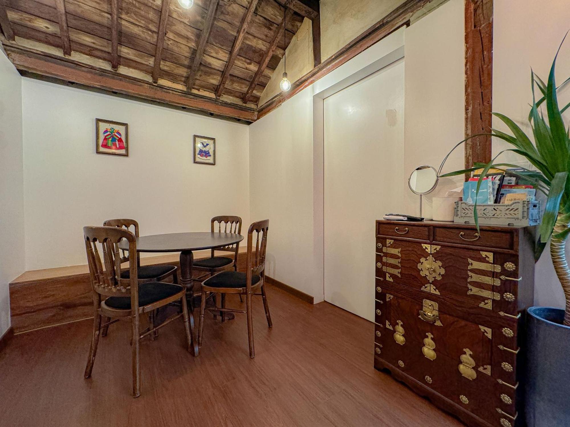 Hongdae Hanok Villa *