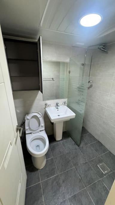 Apartment Underground Type B1 Seoul
