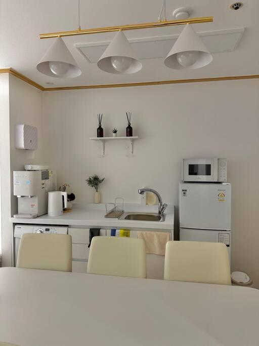 New Hongdae Station House Apartment