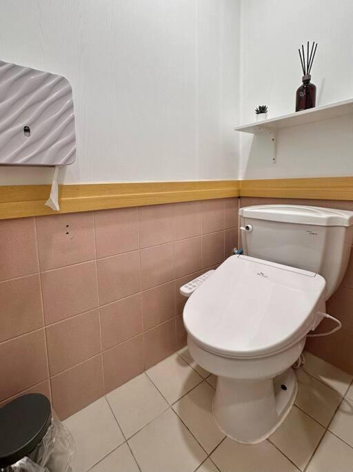 New Hongdae Station House Apartment