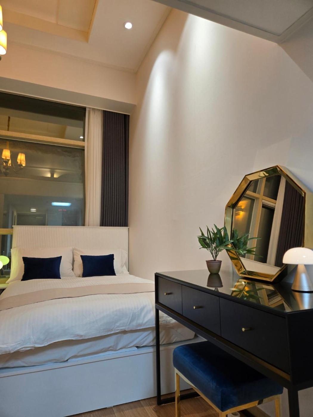 Gleam House Apartment *