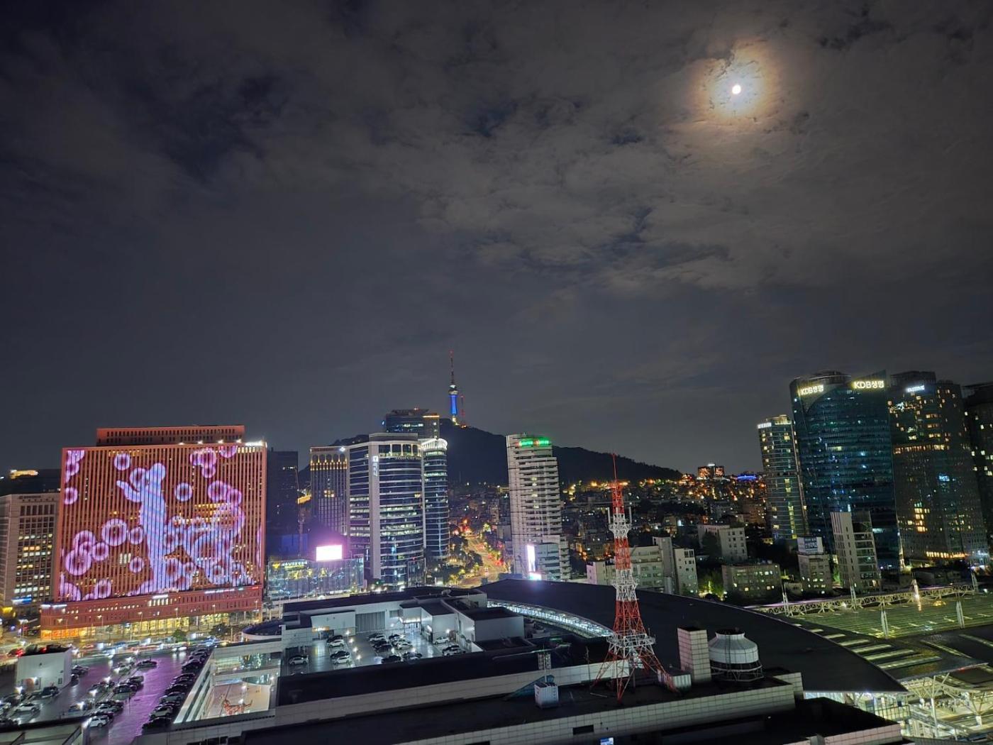 Gleam House Apartment Seoul